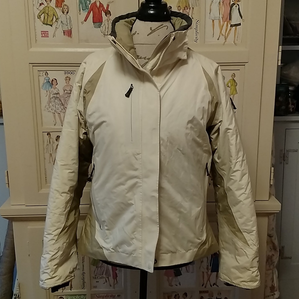 Columbia cream/khaki fleece lined jacket Sz M